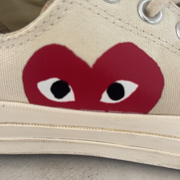 Comme de Garçon PLAY x Converse Unisex Chuck Taylor Lace Up Sneakers - Picture 3 of 12